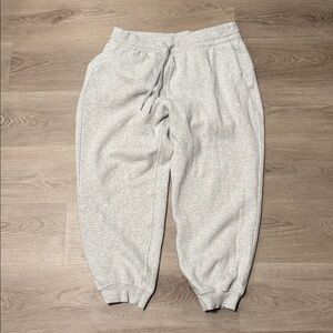 lululemon Scuba High-Rise Relaxed Jogger